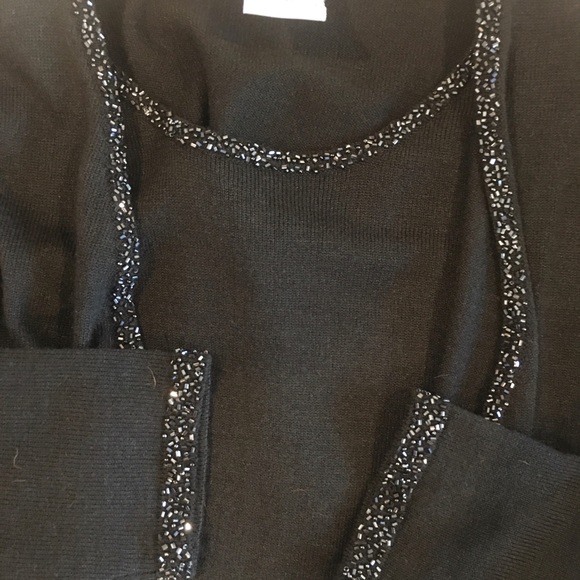 Dazzling long sleeve cardigan with beaded trim, twin set. Black beading accent - Picture 4 of 12
